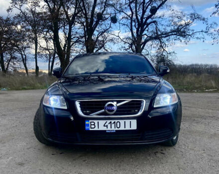 Чорний Вольво S40, об'ємом двигуна 1.56 л та пробігом 209 тис. км за 9200 $, фото 1 на Automoto.ua