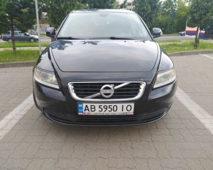 Черный Вольво С40, объемом двигателя 1.6 л и пробегом 185 тыс. км за 7200 $, фото 1 на Automoto.ua