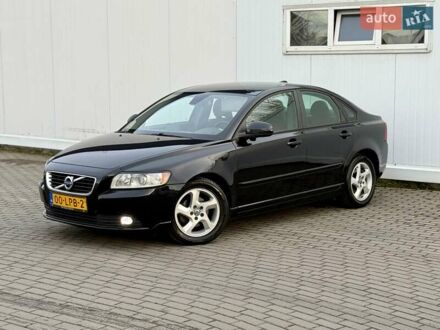 Чорний Вольво S40, об'ємом двигуна 1.6 л та пробігом 236 тис. км за 8750 $, фото 1 на Automoto.ua