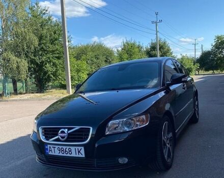 Черный Вольво С40, объемом двигателя 1.56 л и пробегом 219 тыс. км за 9800 $, фото 1 на Automoto.ua