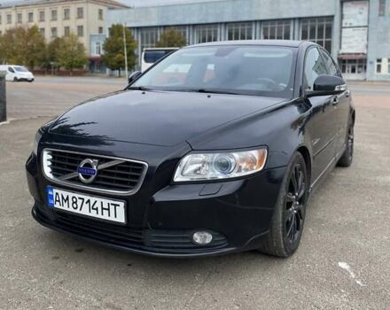 Чорний Вольво S40, об'ємом двигуна 1.6 л та пробігом 210 тис. км за 7100 $, фото 1 на Automoto.ua