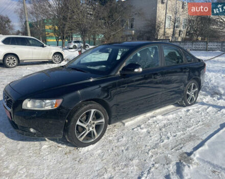 Чорний Вольво S40, об'ємом двигуна 1.6 л та пробігом 231 тис. км за 8500 $, фото 1 на Automoto.ua