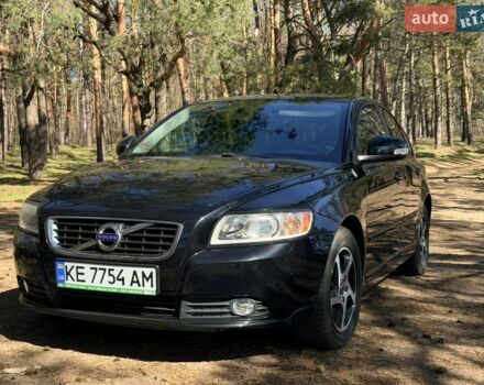 Чорний Вольво S40, об'ємом двигуна 1.98 л та пробігом 213 тис. км за 12200 $, фото 1 на Automoto.ua