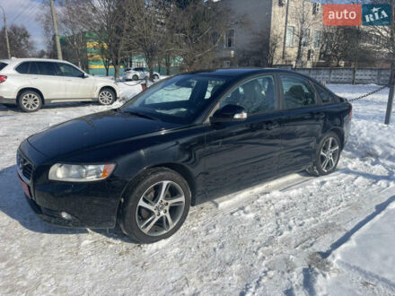 Чорний Вольво S40, об'ємом двигуна 1.6 л та пробігом 231 тис. км за 8999 $, фото 1 на Automoto.ua
