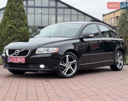 Чорний Вольво S40, об'ємом двигуна 1.6 л та пробігом 202 тис. км за 8999 $, фото 1 на Automoto.ua