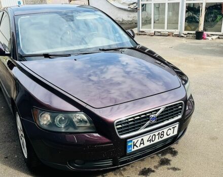 Фиолетовый Вольво С40, объемом двигателя 2.4 л и пробегом 350 тыс. км за 6500 $, фото 1 на Automoto.ua