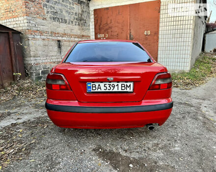 Червоний Вольво S40, об'ємом двигуна 1.6 л та пробігом 260 тис. км за 3500 $, фото 7 на Automoto.ua