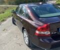 Вольво С40 2006 в Староконстантинов на Automoto.ua Красный Вольво С40, объемом двигателя 2.5 л и пробегом 266 тыс. км за 5000 $, фото 4 на Automoto.ua