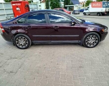 Червоний Вольво S40, об'ємом двигуна 1.8 л та пробігом 195 тис. км за 5500 $, фото 3 на Automoto.ua