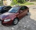 Красный Вольво С40, объемом двигателя 1.8 л и пробегом 305 тыс. км за 5522 $, фото 1 на Automoto.ua