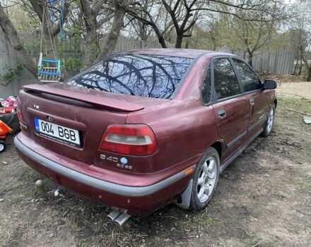 Красный Вольво С40, объемом двигателя 2 л и пробегом 250 тыс. км за 914 $, фото 1 на Automoto.ua