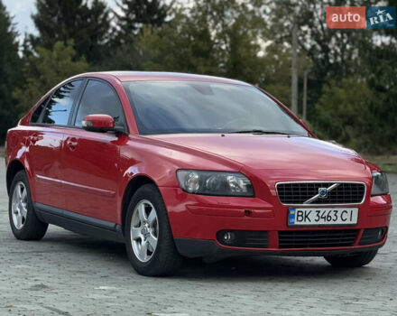 Червоний Вольво S40, об'ємом двигуна 1.8 л та пробігом 289 тис. км за 5300 $, фото 1 на Automoto.ua