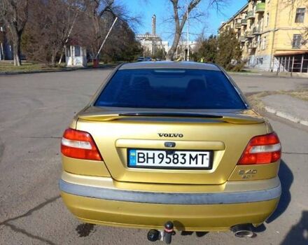 Вольво S40, об'ємом двигуна 2 л та пробігом 282 тис. км за 4900 $, фото 4 на Automoto.ua