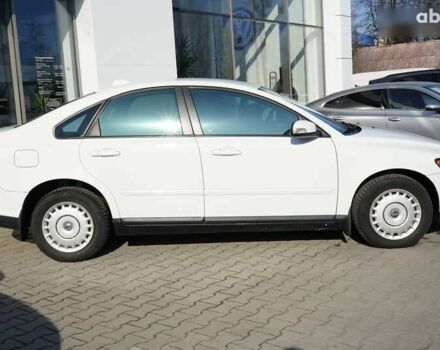 Вольво С40, объемом двигателя 1.6 л и пробегом 206 тыс. км за 6999 $, фото 12 на Automoto.ua