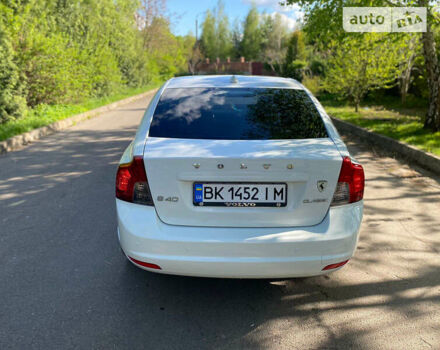 Вольво S40, об'ємом двигуна 2 л та пробігом 165 тис. км за 8828 $, фото 7 на Automoto.ua