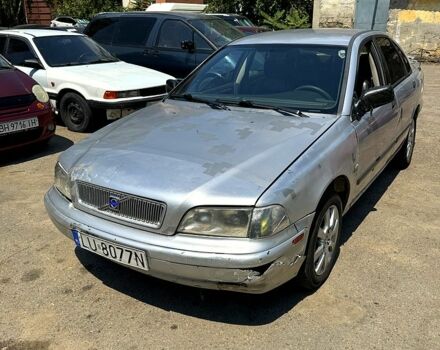 Вольво С40, объемом двигателя 1.9 л и пробегом 185 тыс. км за 550 $, фото 1 на Automoto.ua