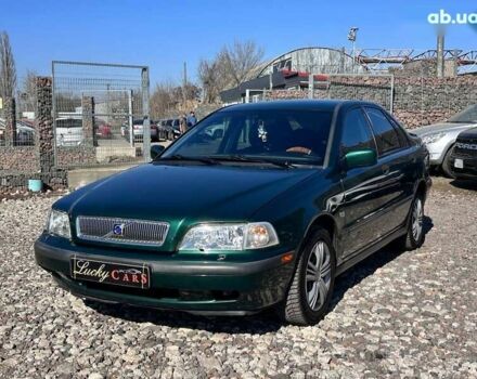 Вольво С40, объемом двигателя 0 л и пробегом 228 тыс. км за 4200 $, фото 1 на Automoto.ua
