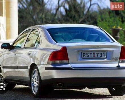 Вольво S40, об'ємом двигуна 2.4 л та пробігом 225 тис. км за 600 $, фото 1 на Automoto.ua