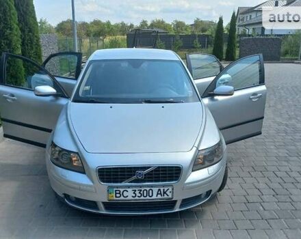 Вольво С40, объемом двигателя 1.8 л и пробегом 216 тыс. км за 4900 $, фото 1 на Automoto.ua
