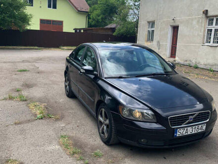 Вольво S40, об'ємом двигуна 2 л та пробігом 350 тис. км за 2450 $, фото 1 на Automoto.ua