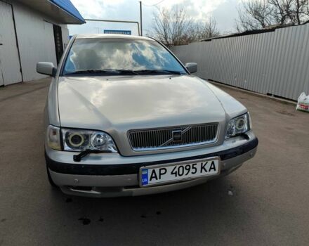 Вольво С40 1998 в Киеве на Automoto.ua Серый Вольво С40, объемом двигателя 1.7 л и пробегом 390 тыс. км за 3200 $, фото 6 на Automoto.ua