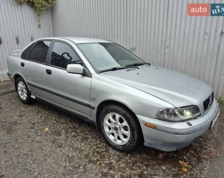 Сірий Вольво S40, об'ємом двигуна 1.98 л та пробігом 295 тис. км за 3300 $, фото 27 на Automoto.ua