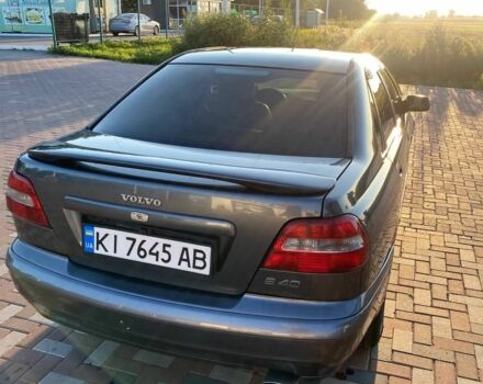 Сірий Вольво S40, об'ємом двигуна 1.9 л та пробігом 379 тис. км за 4300 $, фото 3 на Automoto.ua