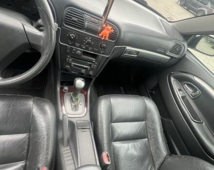 Серый Вольво С40, объемом двигателя 1.8 л и пробегом 300 тыс. км за 3300 $, фото 7 на Automoto.ua