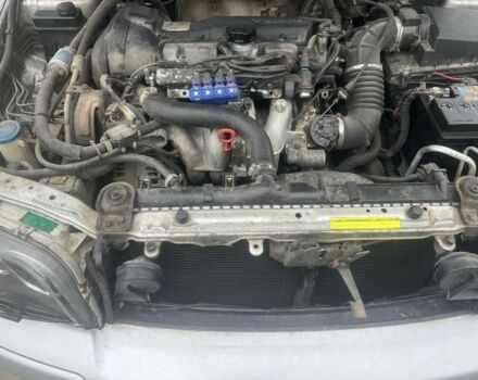 Серый Вольво С40, объемом двигателя 1.8 л и пробегом 300 тыс. км за 3300 $, фото 11 на Automoto.ua