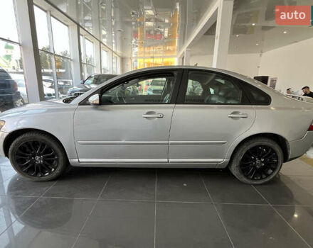 Сірий Вольво S40, об'ємом двигуна 2 л та пробігом 358 тис. км за 4500 $, фото 3 на Automoto.ua