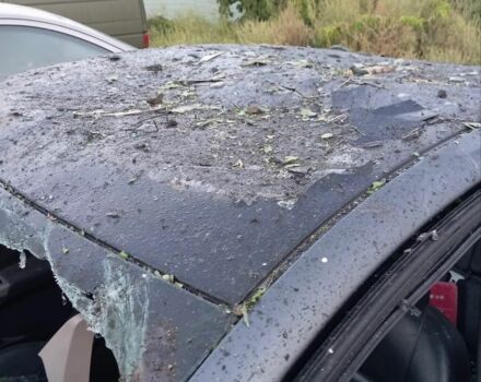 Серый Вольво С40, объемом двигателя 2 л и пробегом 20 тыс. км за 3000 $, фото 3 на Automoto.ua