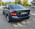 Сірий Вольво S40, об'ємом двигуна 2 л та пробігом 123 тис. км за 2800 $, фото 5 на Automoto.ua