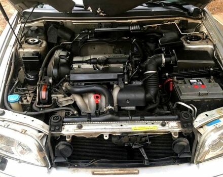 Сірий Вольво S40, об'ємом двигуна 1.7 л та пробігом 165 тис. км за 4500 $, фото 7 на Automoto.ua