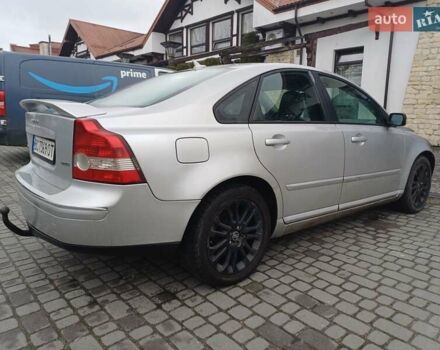 Серый Вольво С40, объемом двигателя 2 л и пробегом 365 тыс. км за 3899 $, фото 8 на Automoto.ua