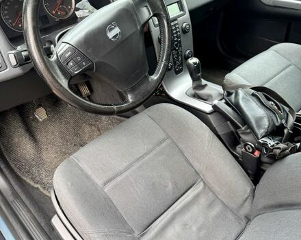 Серый Вольво С40, объемом двигателя 2 л и пробегом 315 тыс. км за 4800 $, фото 5 на Automoto.ua