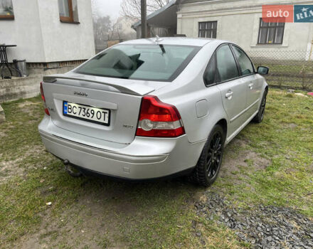 Сірий Вольво S40, об'ємом двигуна 2 л та пробігом 365 тис. км за 3599 $, фото 4 на Automoto.ua