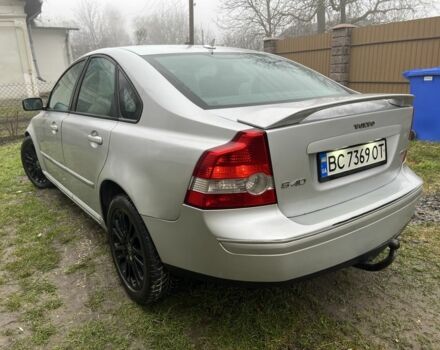 Серый Вольво С40, объемом двигателя 2 л и пробегом 365 тыс. км за 3599 $, фото 4 на Automoto.ua