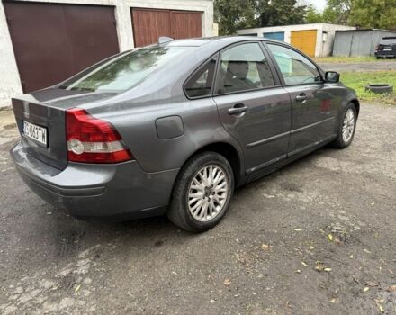 Сірий Вольво S40, об'ємом двигуна 1.6 л та пробігом 414 тис. км за 952 $, фото 2 на Automoto.ua