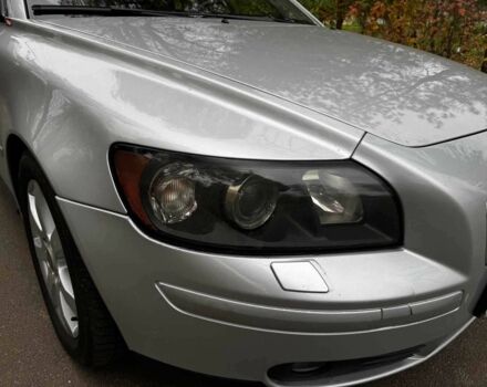 Серый Вольво С40, объемом двигателя 2.4 л и пробегом 280 тыс. км за 6440 $, фото 3 на Automoto.ua