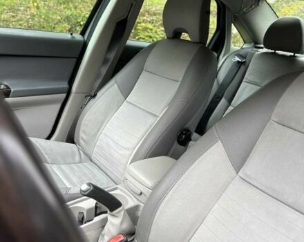 Вольво С40 2005 в Покровск (Красноармейск) на Automoto.ua Серый Вольво С40, объемом двигателя 2 л и пробегом 270 тыс. км за 1117 $, фото 5 на Automoto.ua