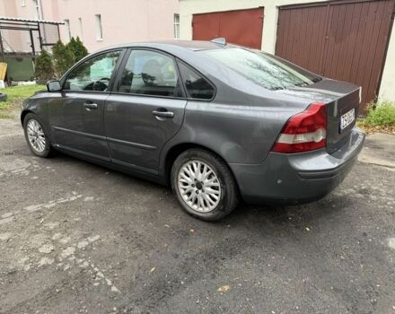 Сірий Вольво S40, об'ємом двигуна 1.6 л та пробігом 414 тис. км за 952 $, фото 3 на Automoto.ua