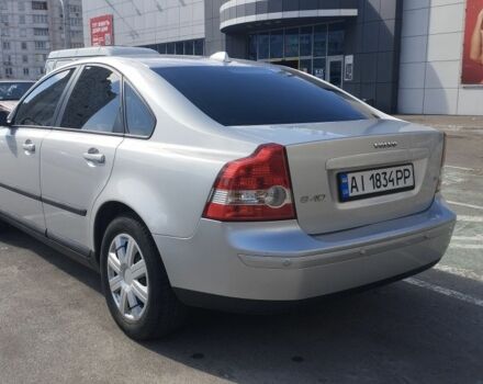 Серый Вольво С40, объемом двигателя 1.8 л и пробегом 150 тыс. км за 7300 $, фото 3 на Automoto.ua