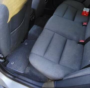 Серый Вольво С40, объемом двигателя 1.8 л и пробегом 208 тыс. км за 6500 $, фото 3 на Automoto.ua