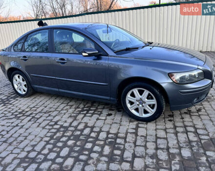 Сірий Вольво S40, об'ємом двигуна 1.56 л та пробігом 296 тис. км за 5000 $, фото 3 на Automoto.ua