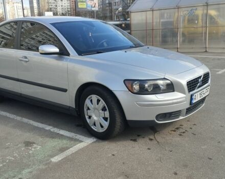 Серый Вольво С40, объемом двигателя 1.8 л и пробегом 150 тыс. км за 7300 $, фото 1 на Automoto.ua