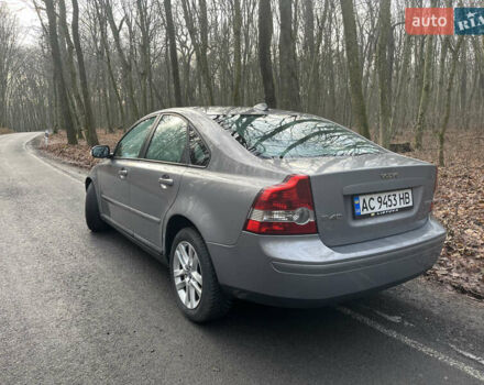 Сірий Вольво S40, об'ємом двигуна 2 л та пробігом 247 тис. км за 6400 $, фото 5 на Automoto.ua