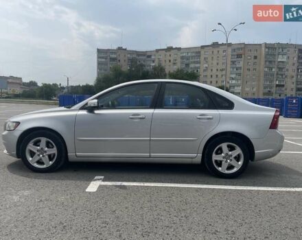 Серый Вольво С40, объемом двигателя 2 л и пробегом 288 тыс. км за 7250 $, фото 5 на Automoto.ua