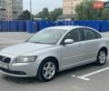 Серый Вольво С40, объемом двигателя 2 л и пробегом 288 тыс. км за 7250 $, фото 1 на Automoto.ua