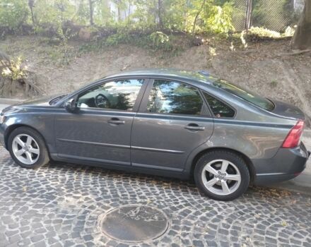 Серый Вольво С40, объемом двигателя 1.6 л и пробегом 305 тыс. км за 7000 $, фото 7 на Automoto.ua