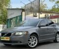 Серый Вольво С40, объемом двигателя 2.4 л и пробегом 325 тыс. км за 6300 $, фото 1 на Automoto.ua